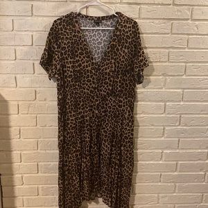 Leopard-Print Short-Sleeve Challis V-Neck Handkerchief Dress
